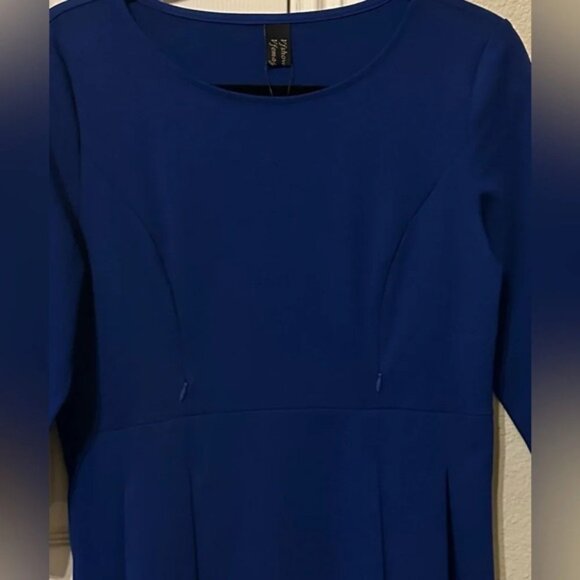 Vfshow brand blue knit dress with zipper detail 3/4 sleeves royal blue size M - Picture 3 of 6